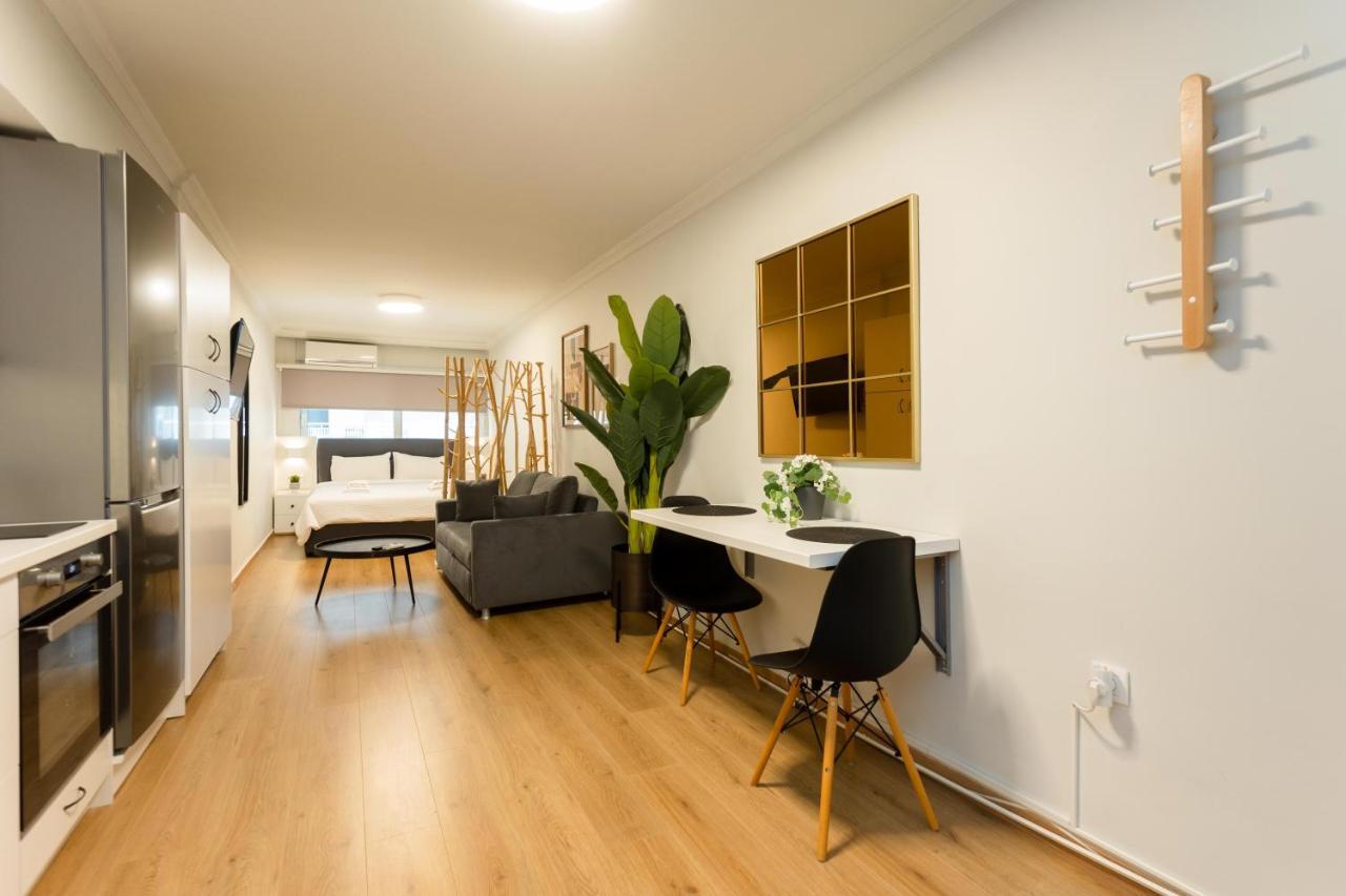 City Vibes Apartment Thessaloniki Buitenkant foto